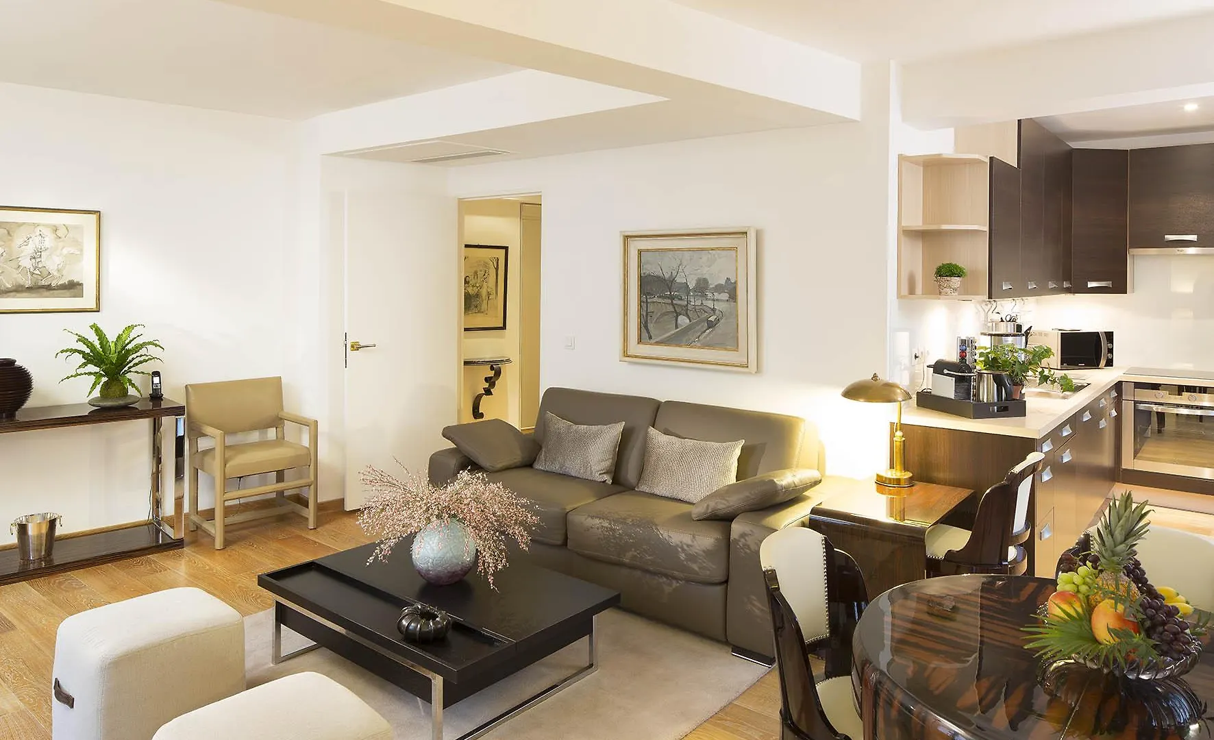 Montmartre Apartmán *