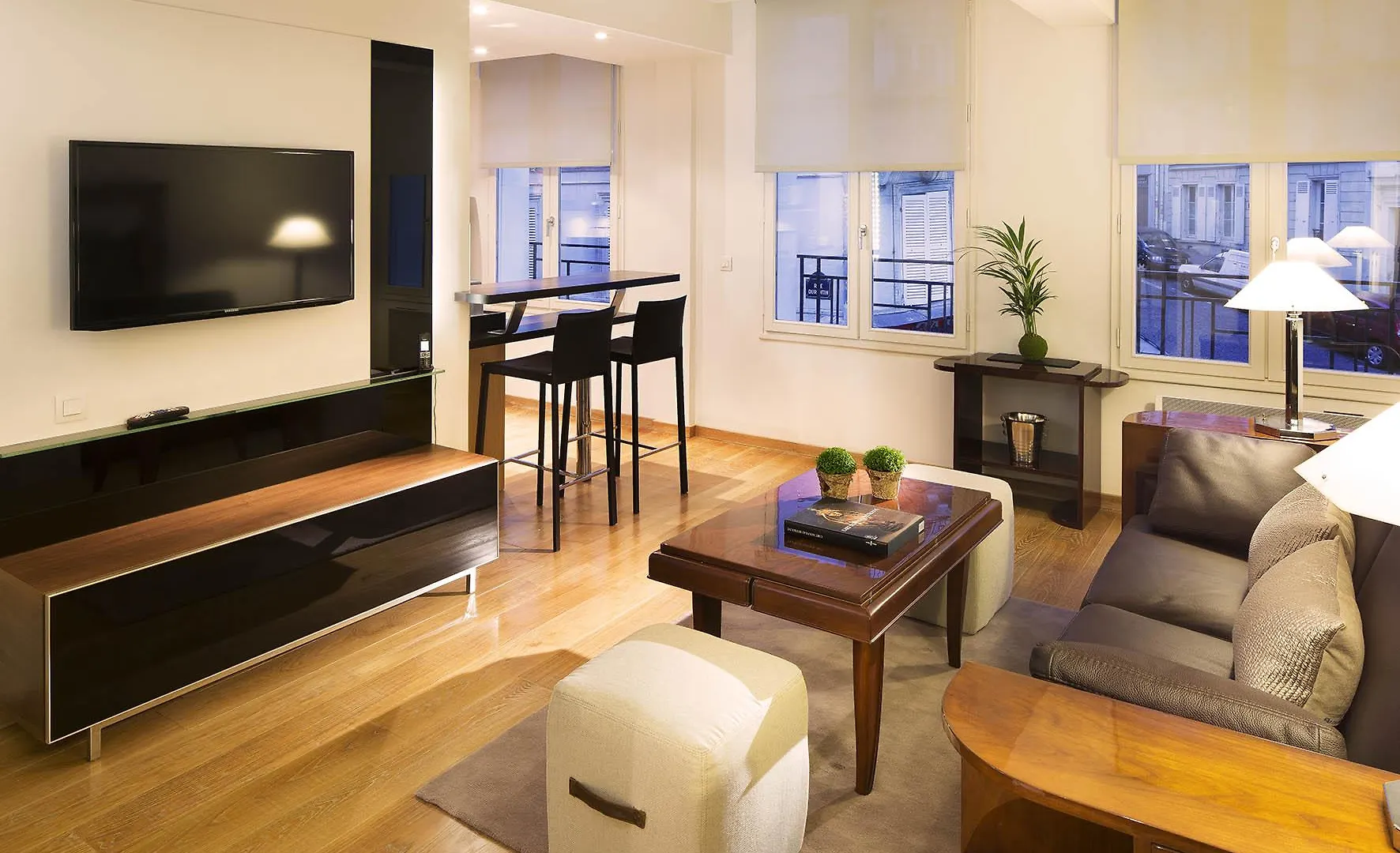 Montmartre Apartment *