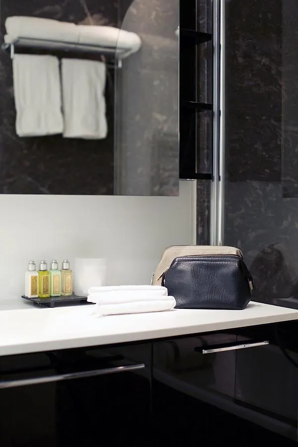 Montmartre Apartment *